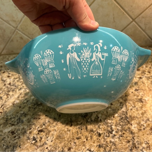 Pyrex Amish Turquoise BUTTERPRINT 444 Cinderella Mixing Bowl 4 Qt. - Picture 3 of 7